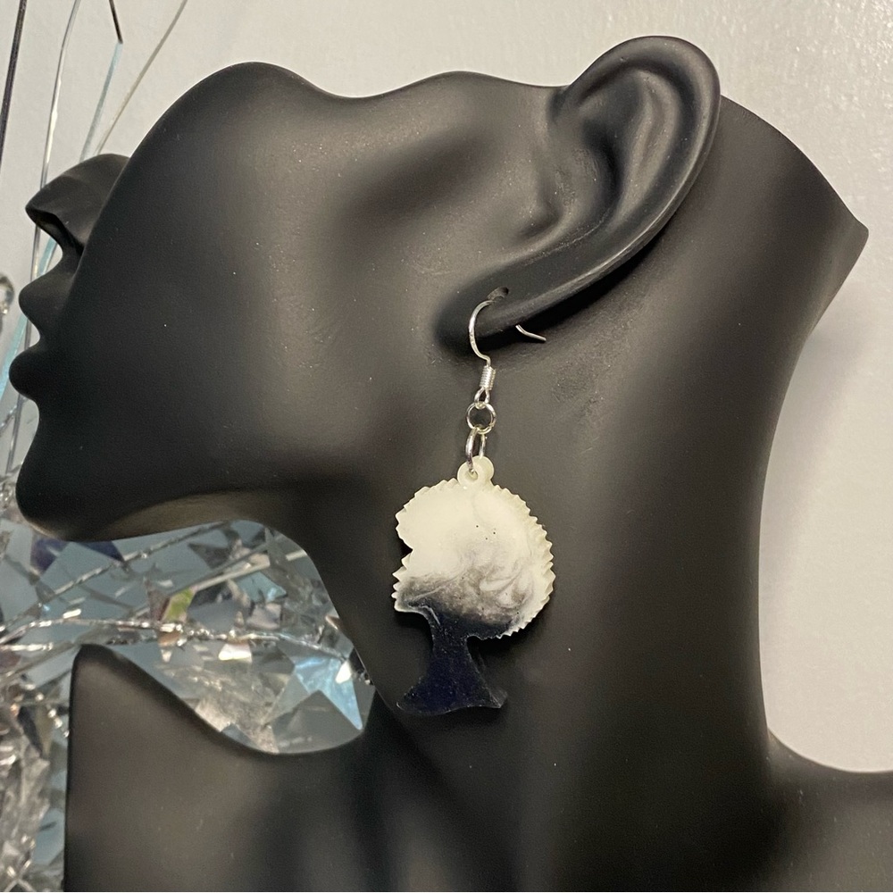 SJB handmade black white afro woman resin earrings silver fish hook rubber back
